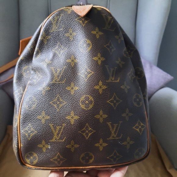COPY - Louis Vuitton Duffle - Picture 5 of 15